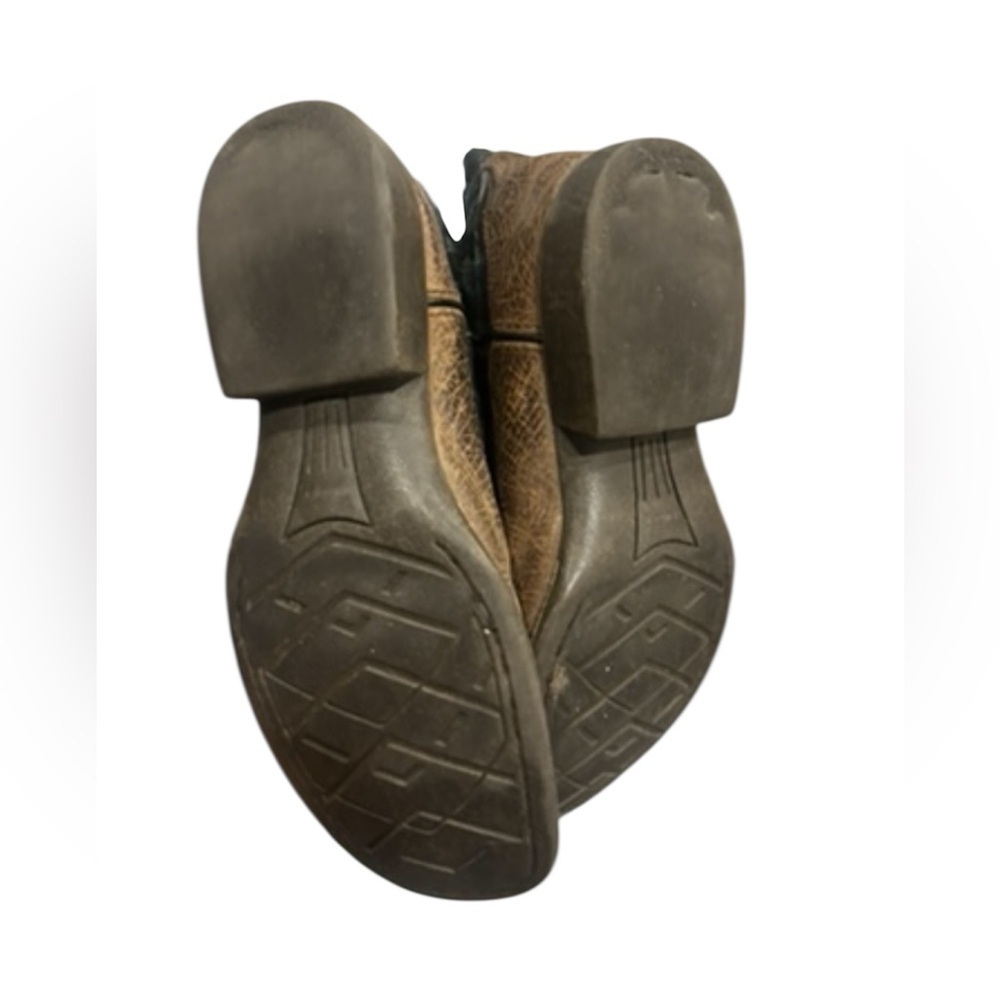 Ariat square toe Leather Western Boots - Picture 5 of 6